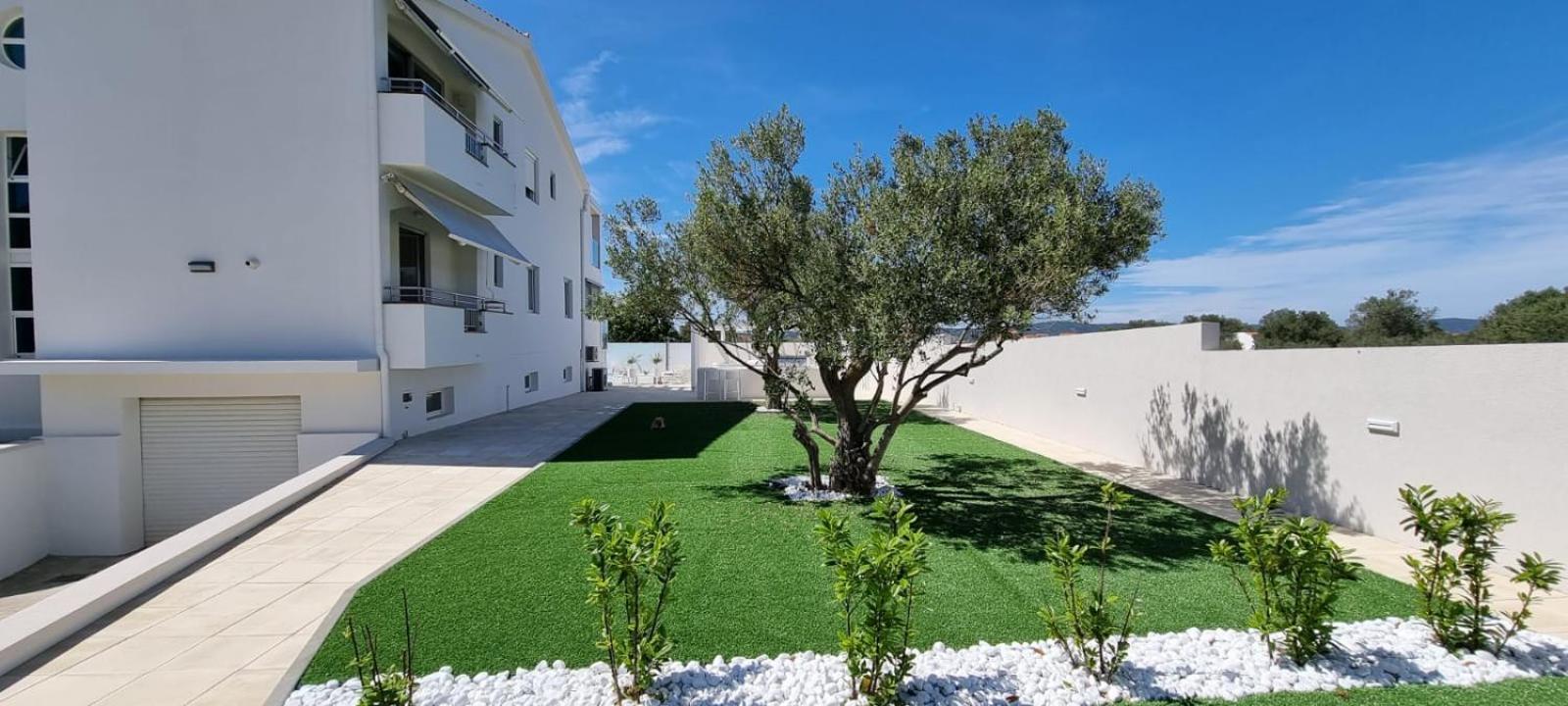 Lalic Gallery Villa بيبينيا الغرفة الصورة